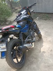 Bajaj Pulsar 150 Double Disc